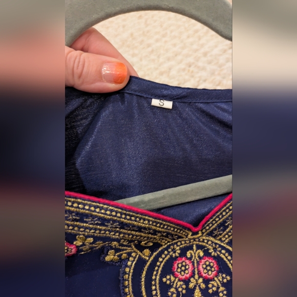 3-Piece Salwar Kameez Set Navy & Magenta Embroidered - Picture 7 of 13